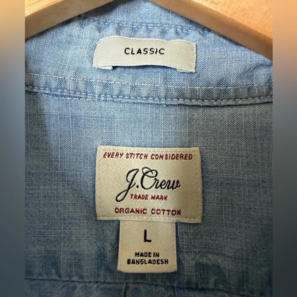 J. Crew Light Blue Organic Cotton Button-Down Shirt Size L